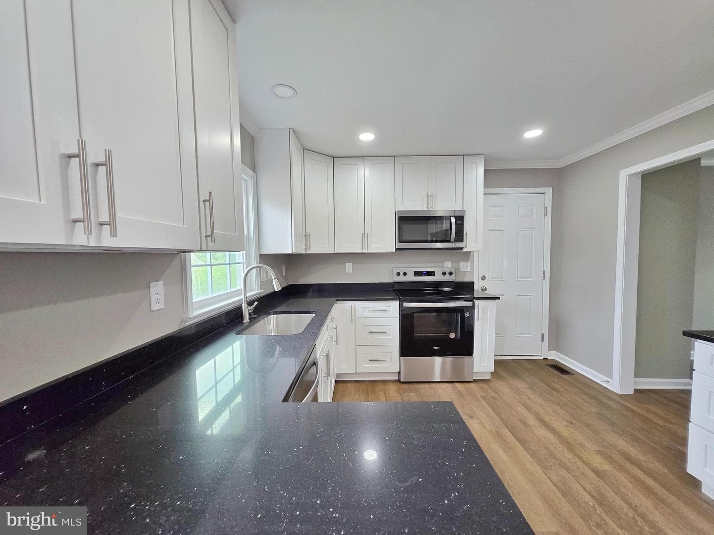 147 Northampton Boulevard photo 8