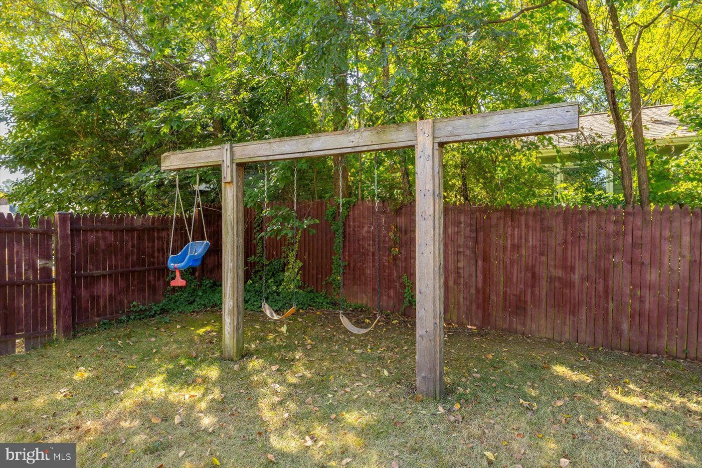 106 Raintree photo 15