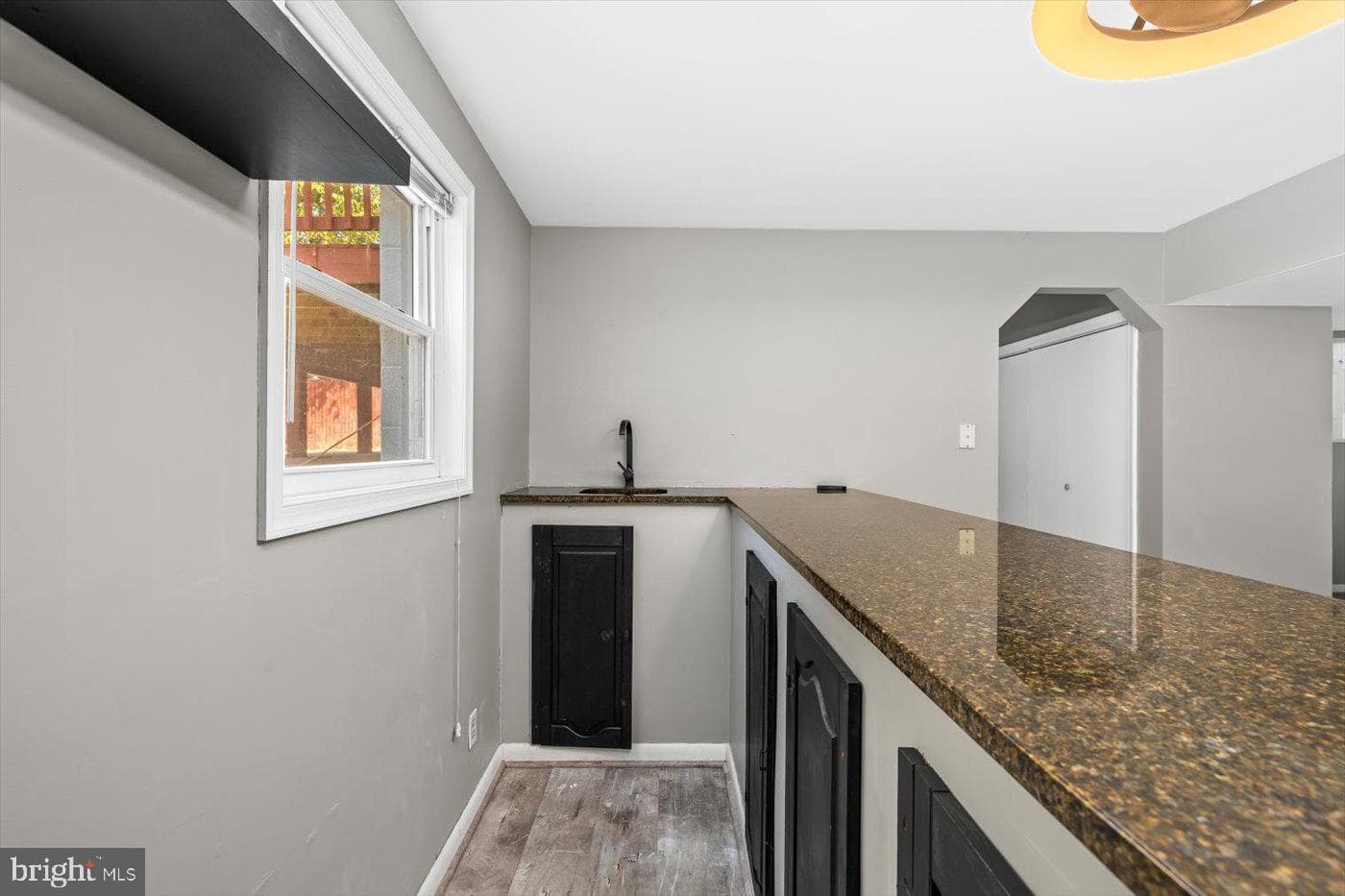 106 Raintree photo 48