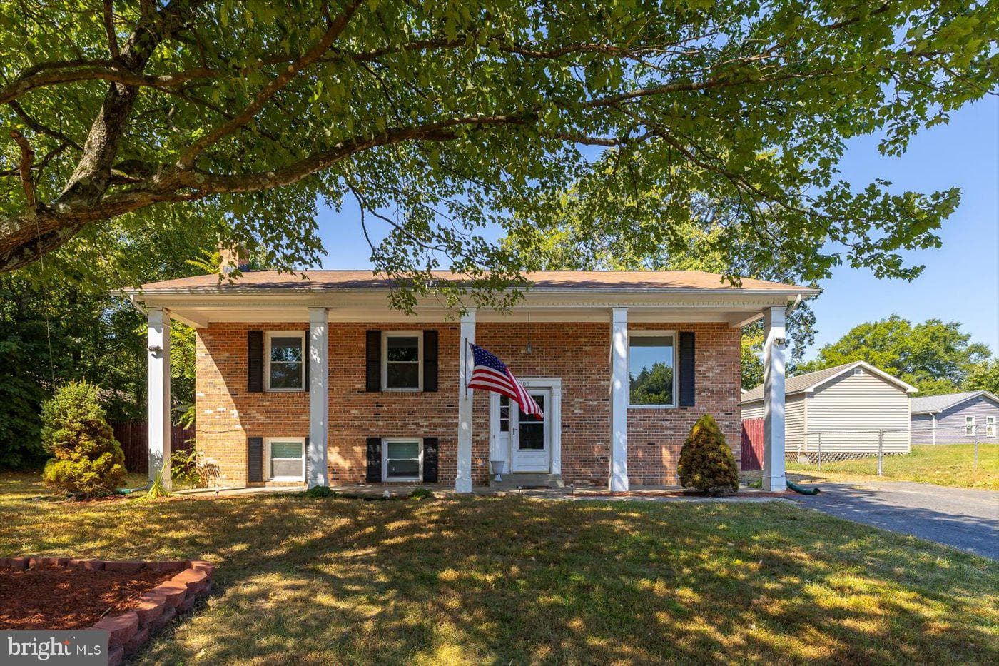 106 Raintree photo 55