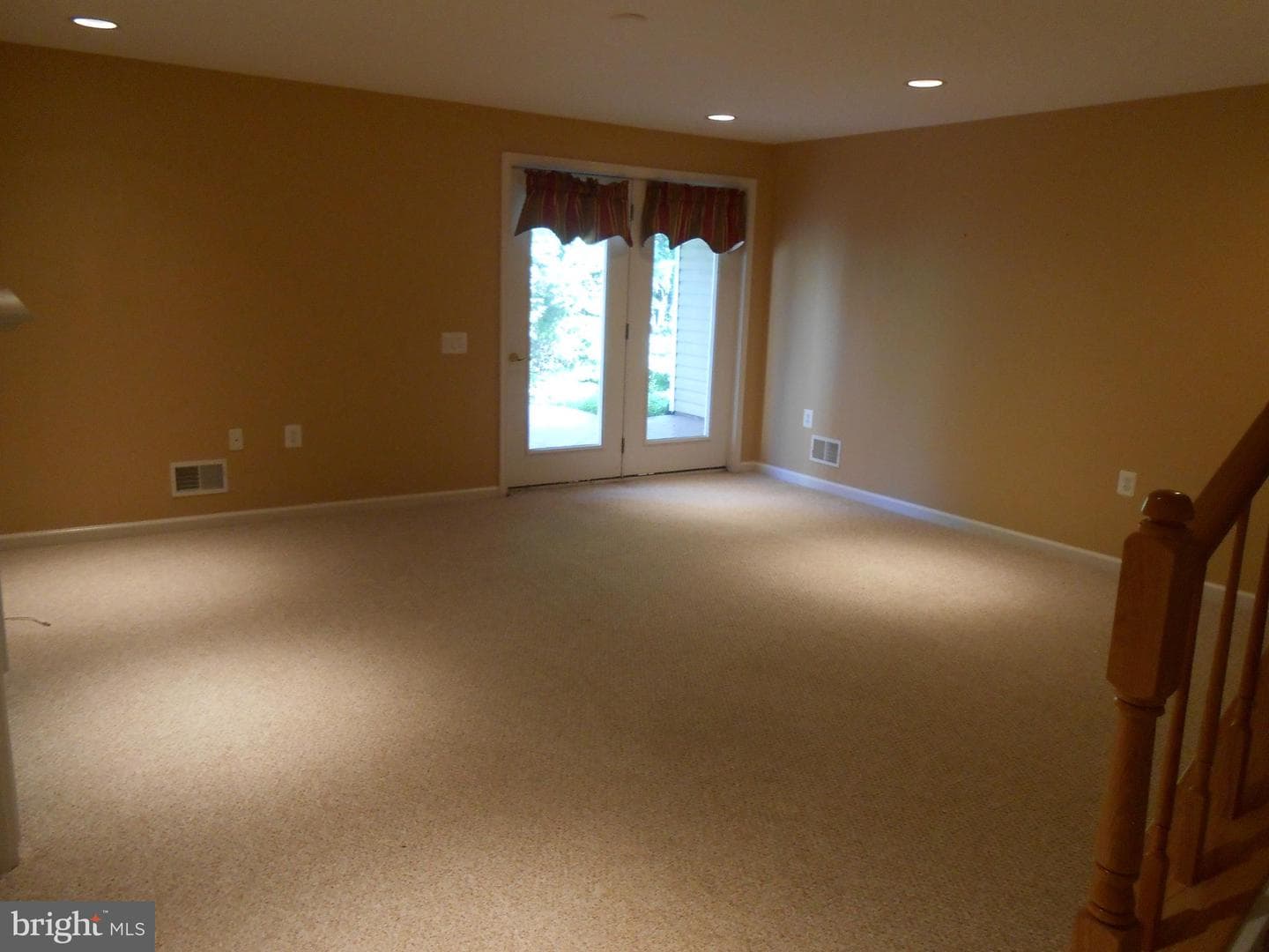 286 Bridgewater Circle photo 15