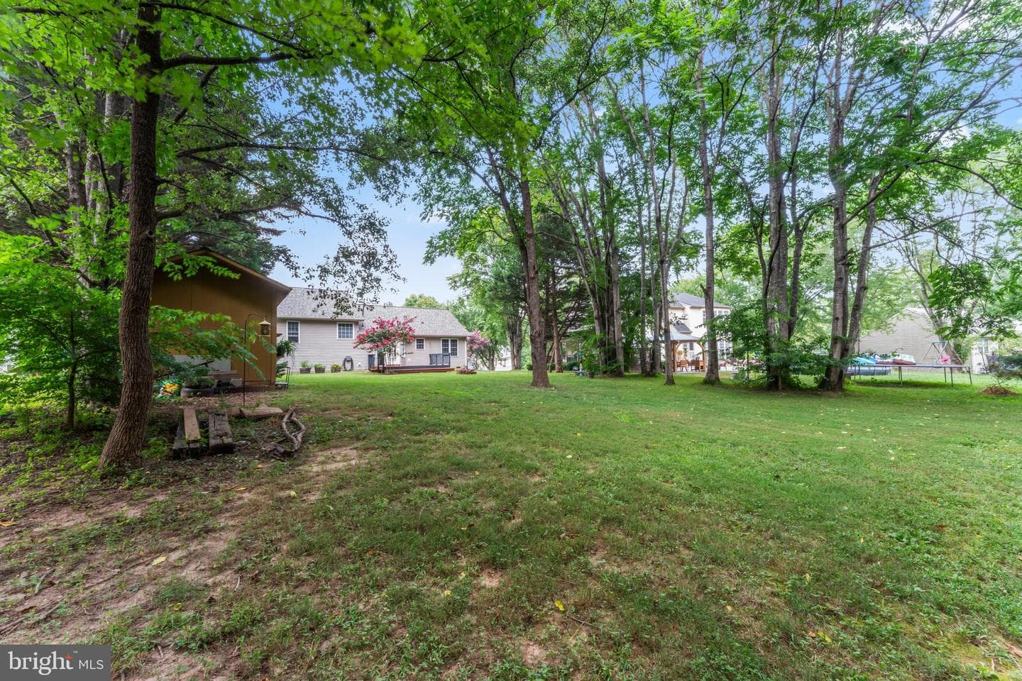 8 Falling Water Court photo 32