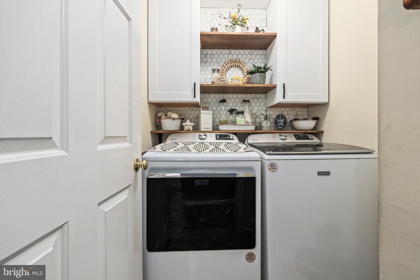 1 Frantz Court photo 21
