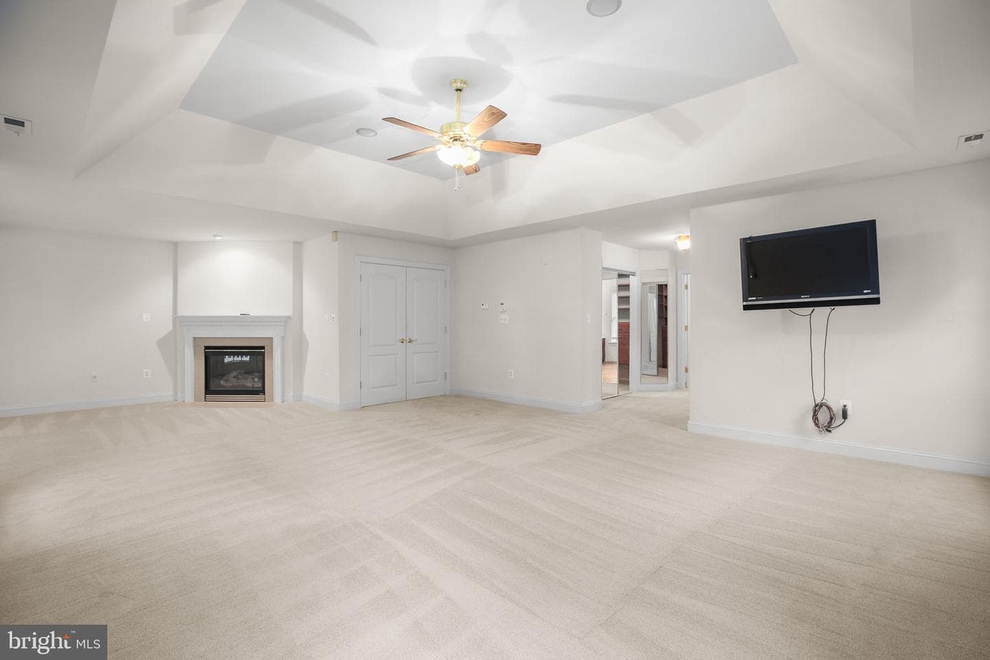 240 Kimberwick Lane photo 42