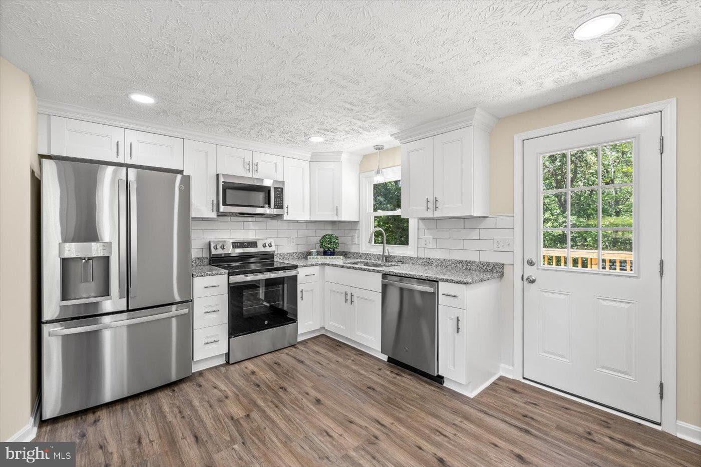 9 Doyle Place photo 13