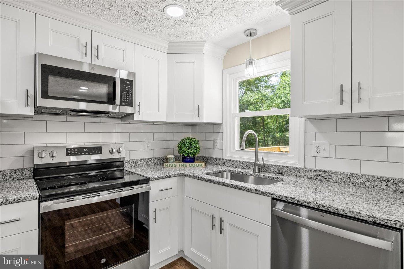 9 Doyle Place photo 14