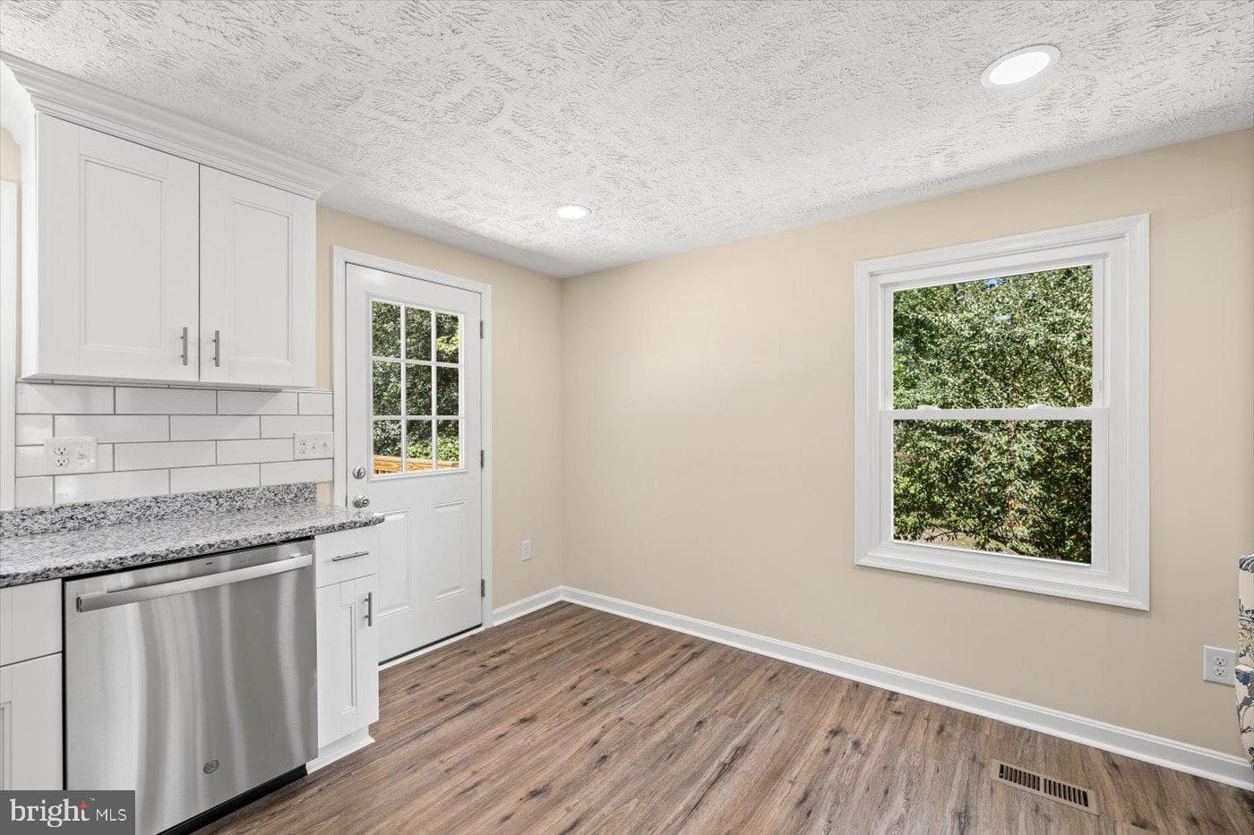 9 Doyle Place photo 16