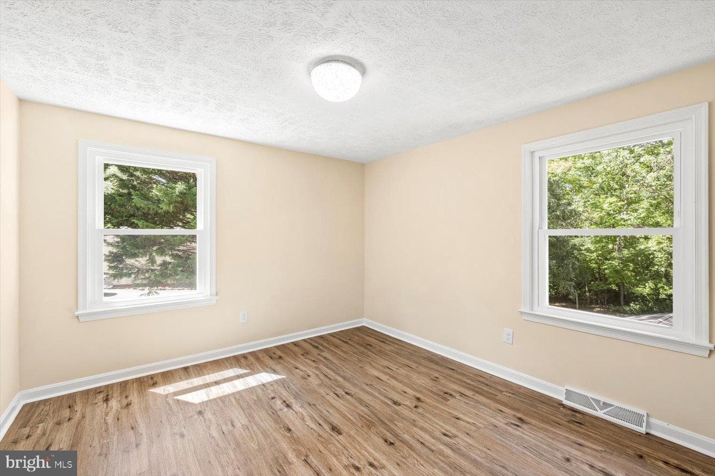 9 Doyle Place photo 21