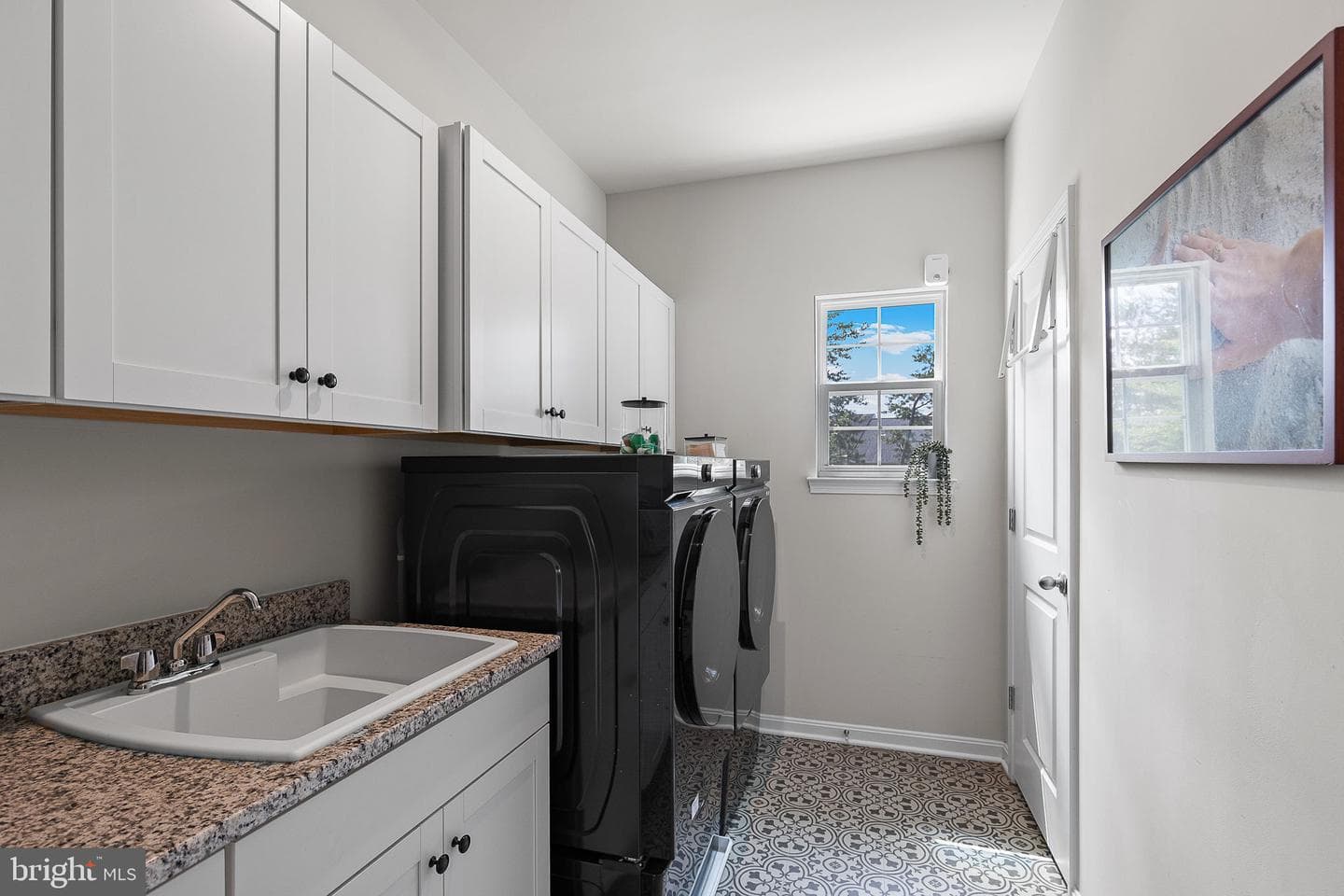 227 Brafferton Boulevard photo 41