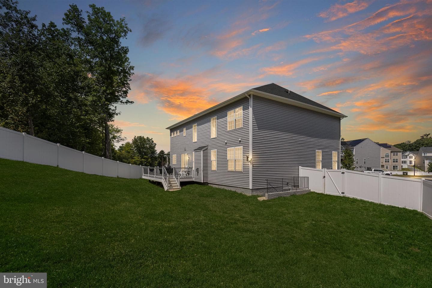 227 Brafferton Boulevard photo 48