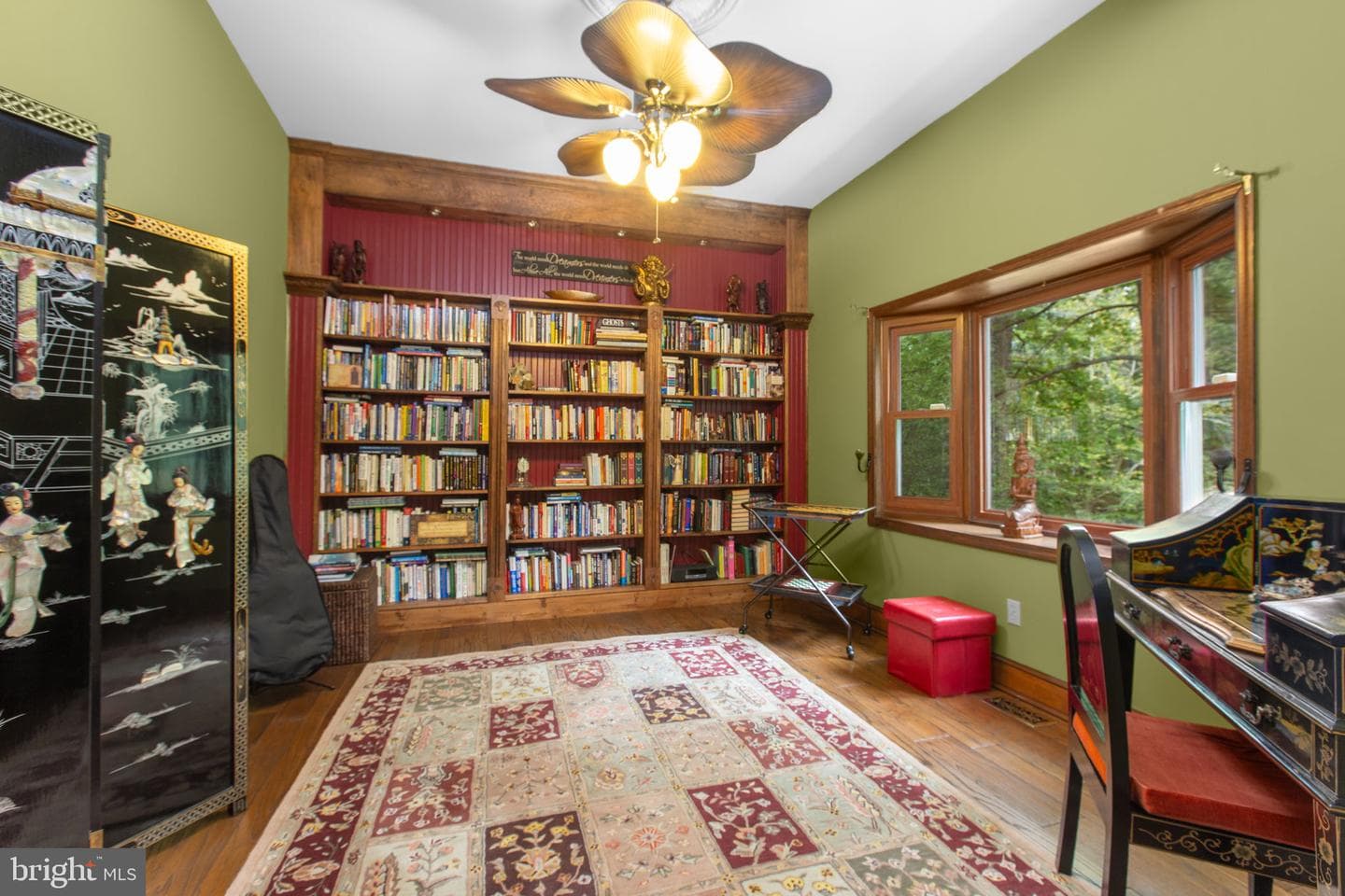 66 Estate Row photo 11
