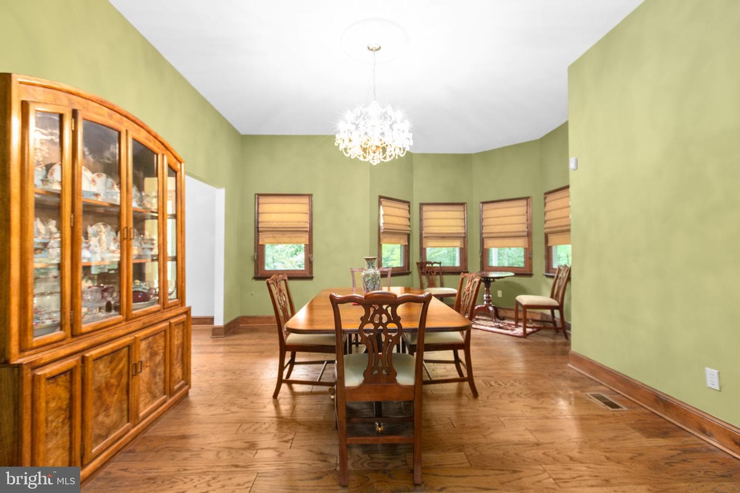 66 Estate Row photo 14
