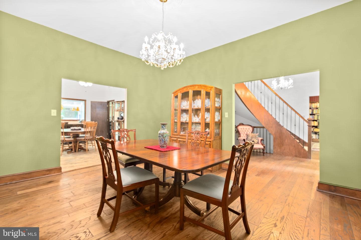66 Estate Row photo 16