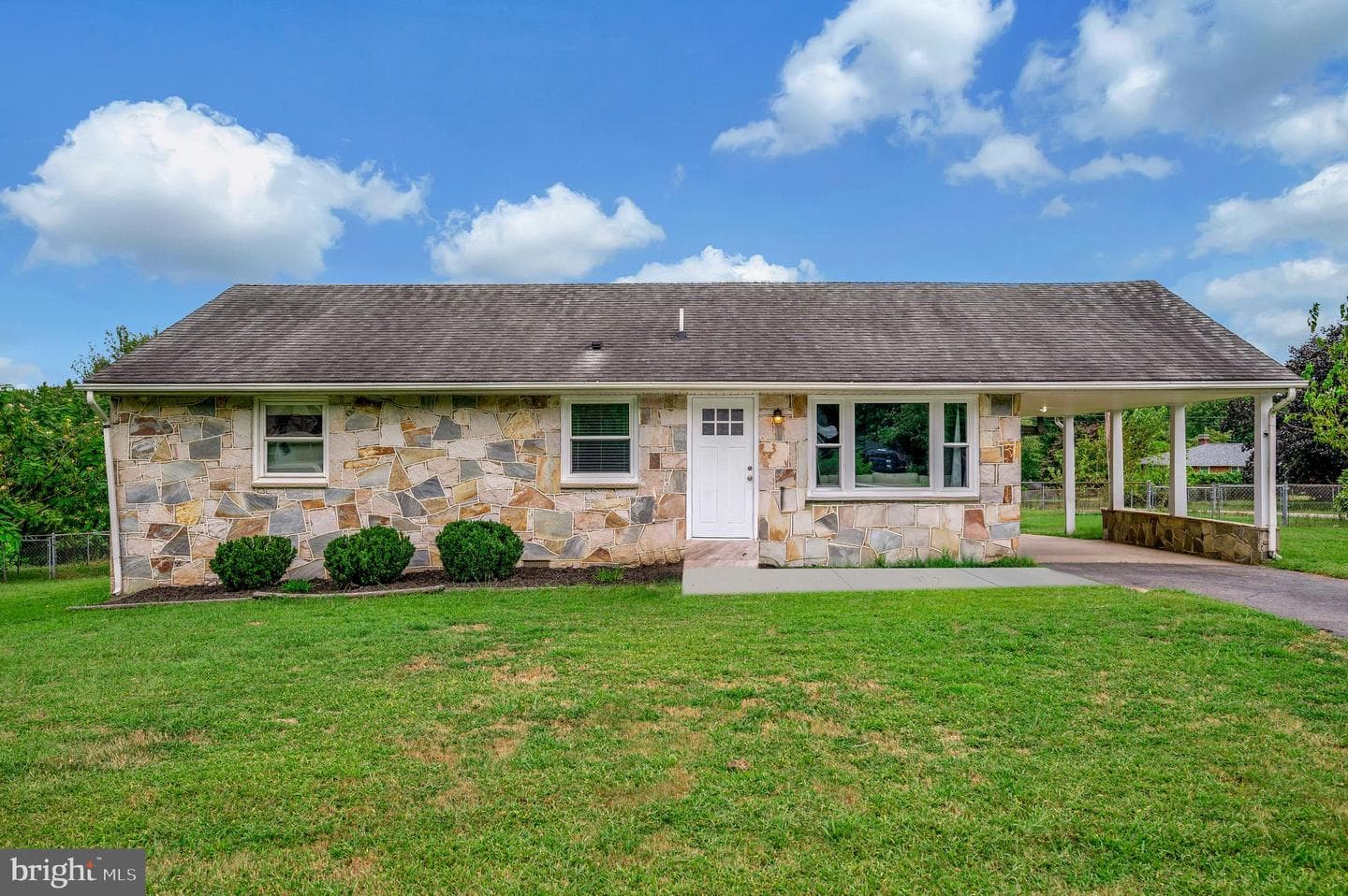 700 Jett Street photo 3
