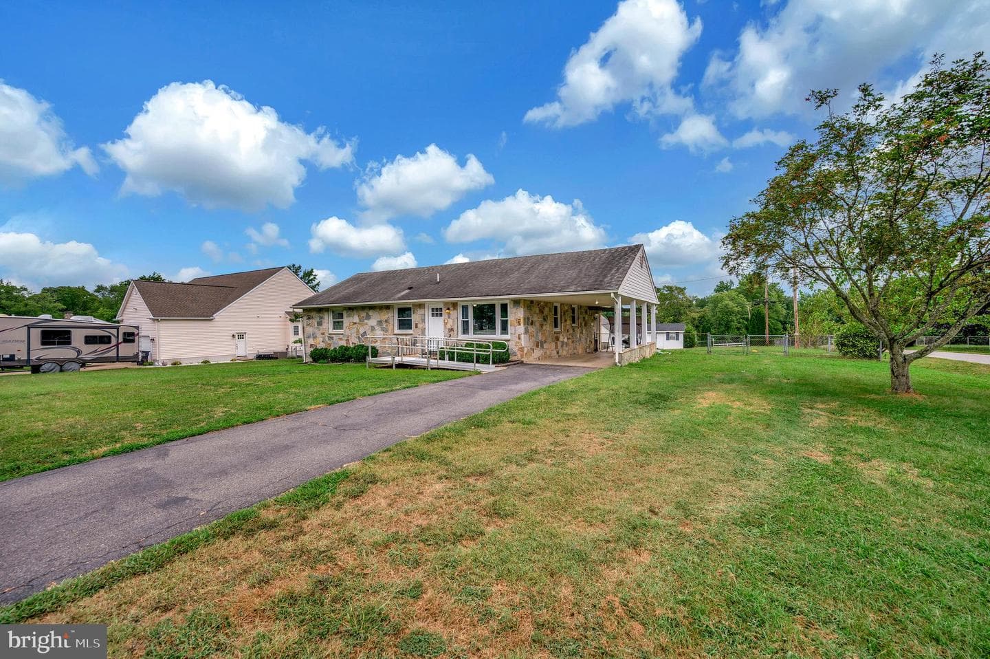 700 Jett Street photo 36
