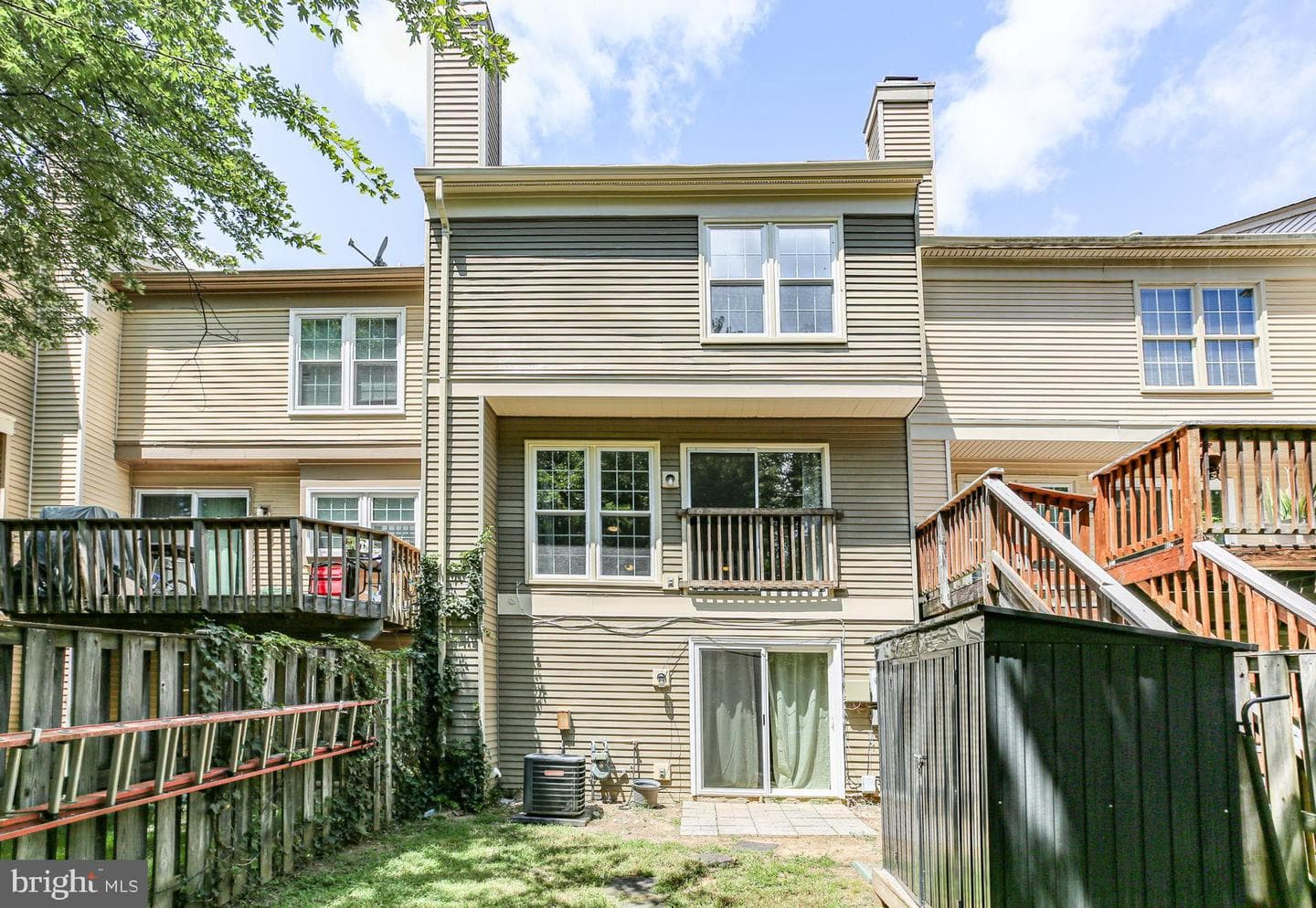 504 Batley Court photo 34
