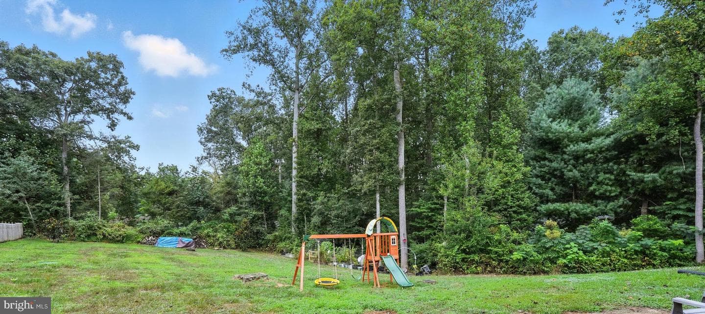 16 Crestview Drive photo 32