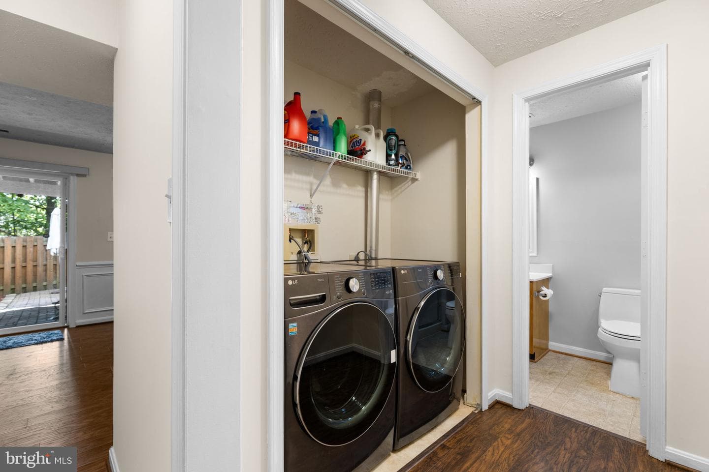 111 Sterling Court photo 31