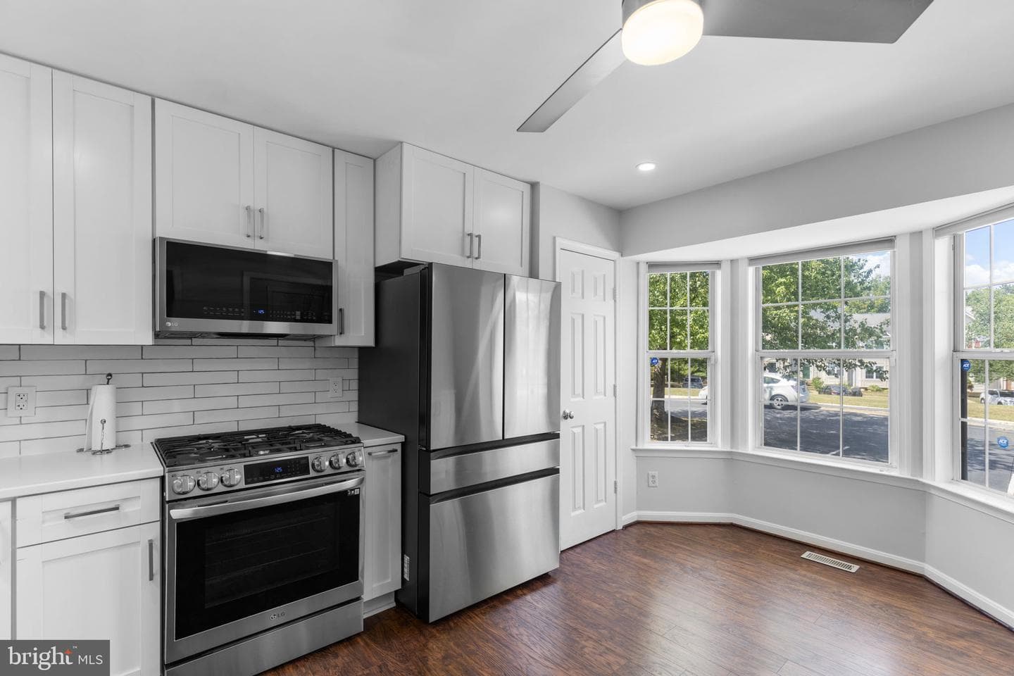 111 Sterling Court photo 5