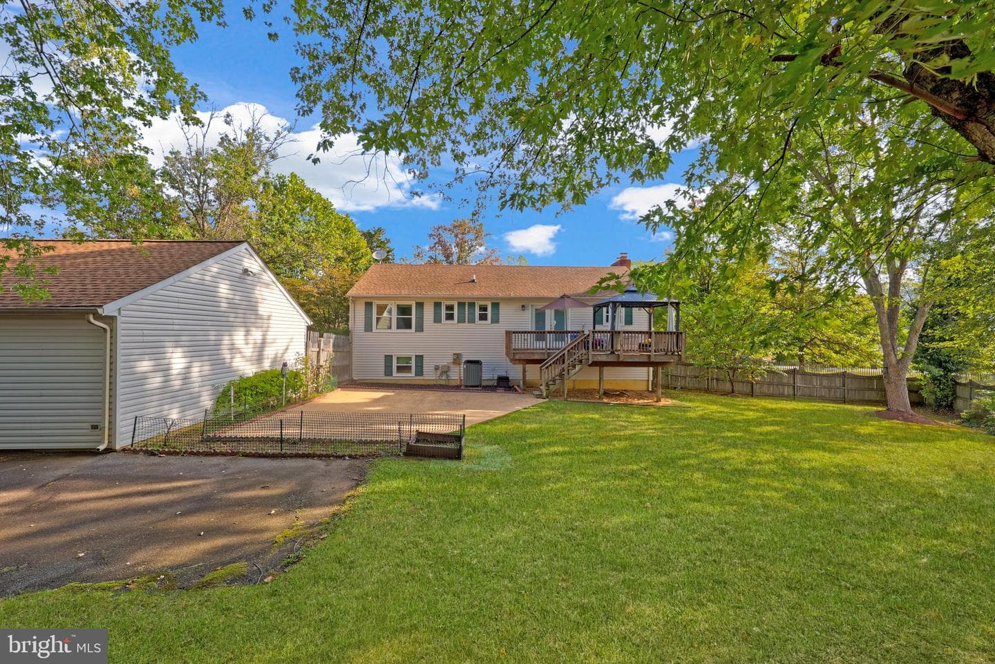 16 Buck Road photo 44