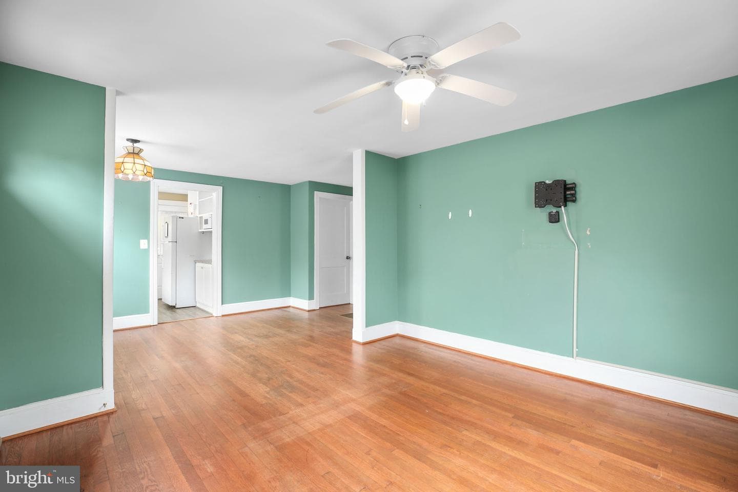 115 Mountain Avenue photo 10