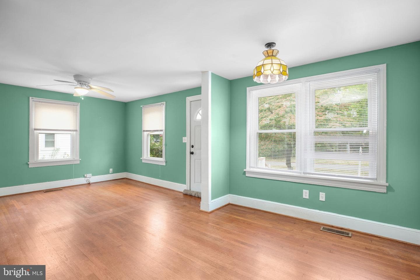 115 Mountain Avenue photo 6