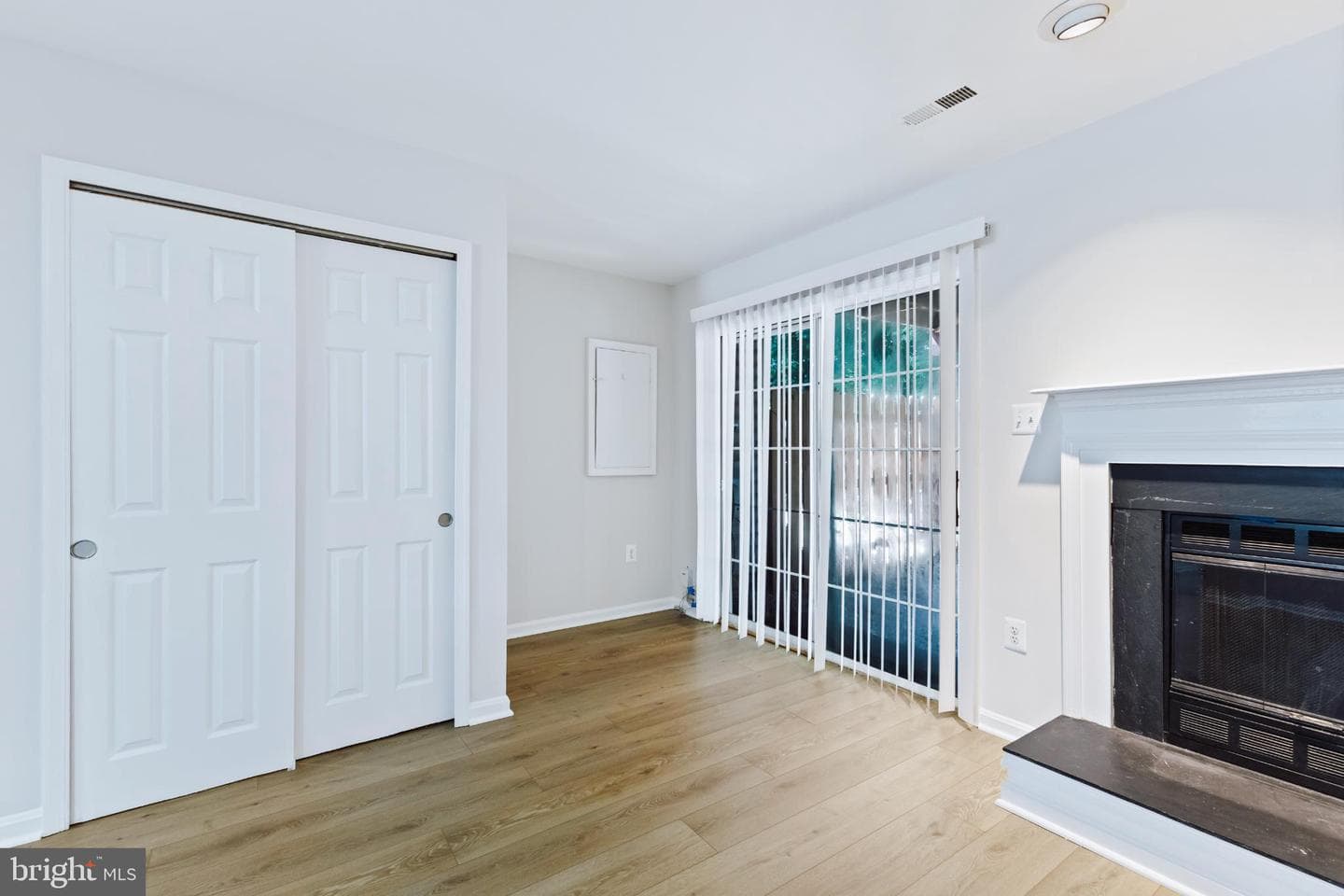 415 Westminster #149 photo 10