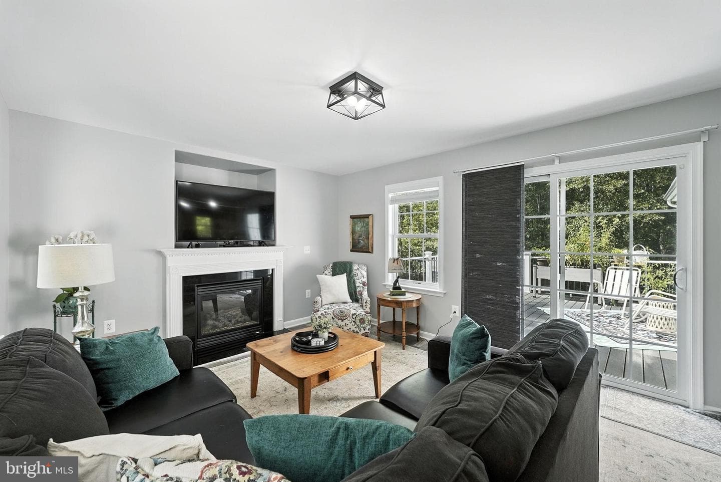 7 Hollywood Avenue photo 15