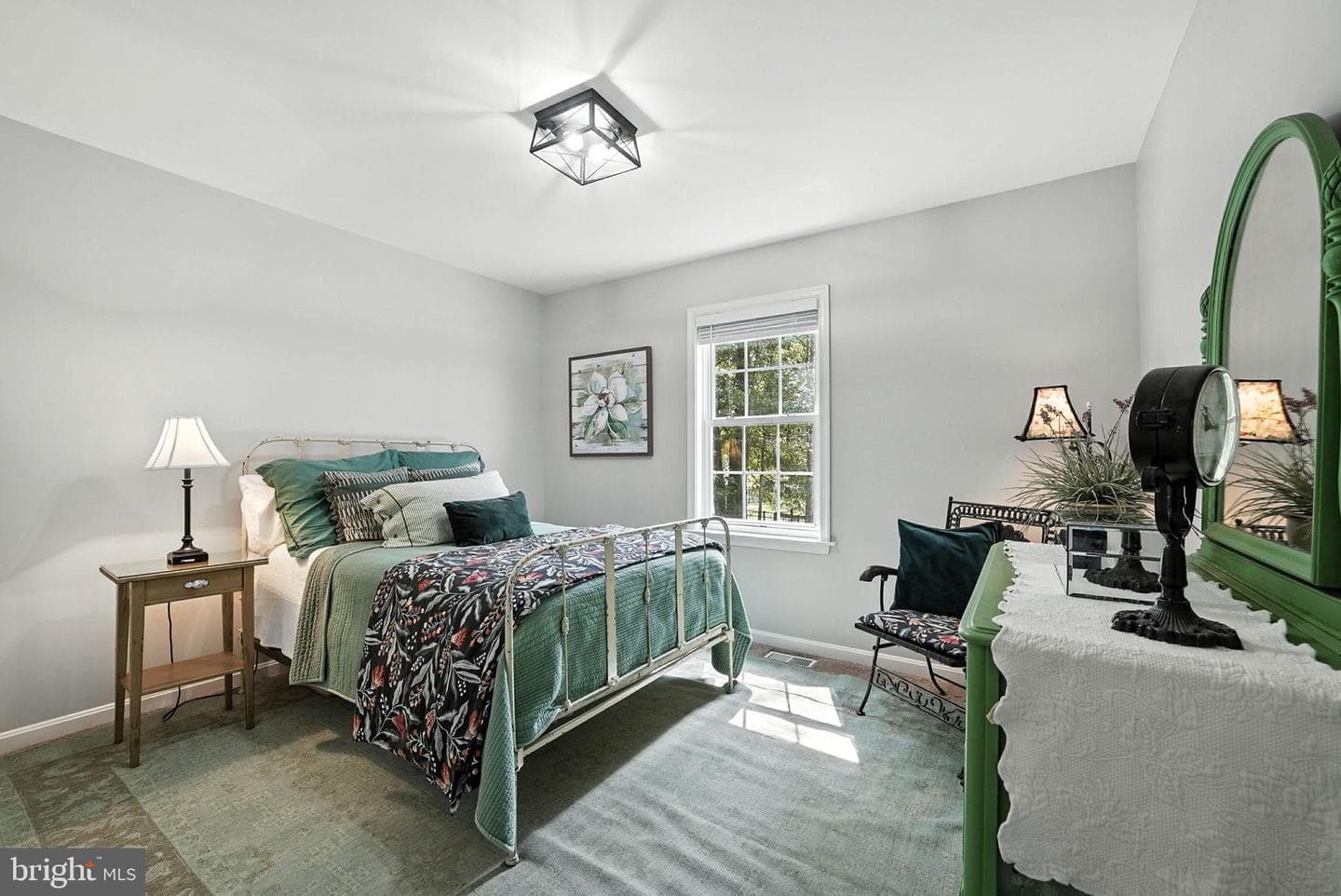 7 Hollywood Avenue photo 21