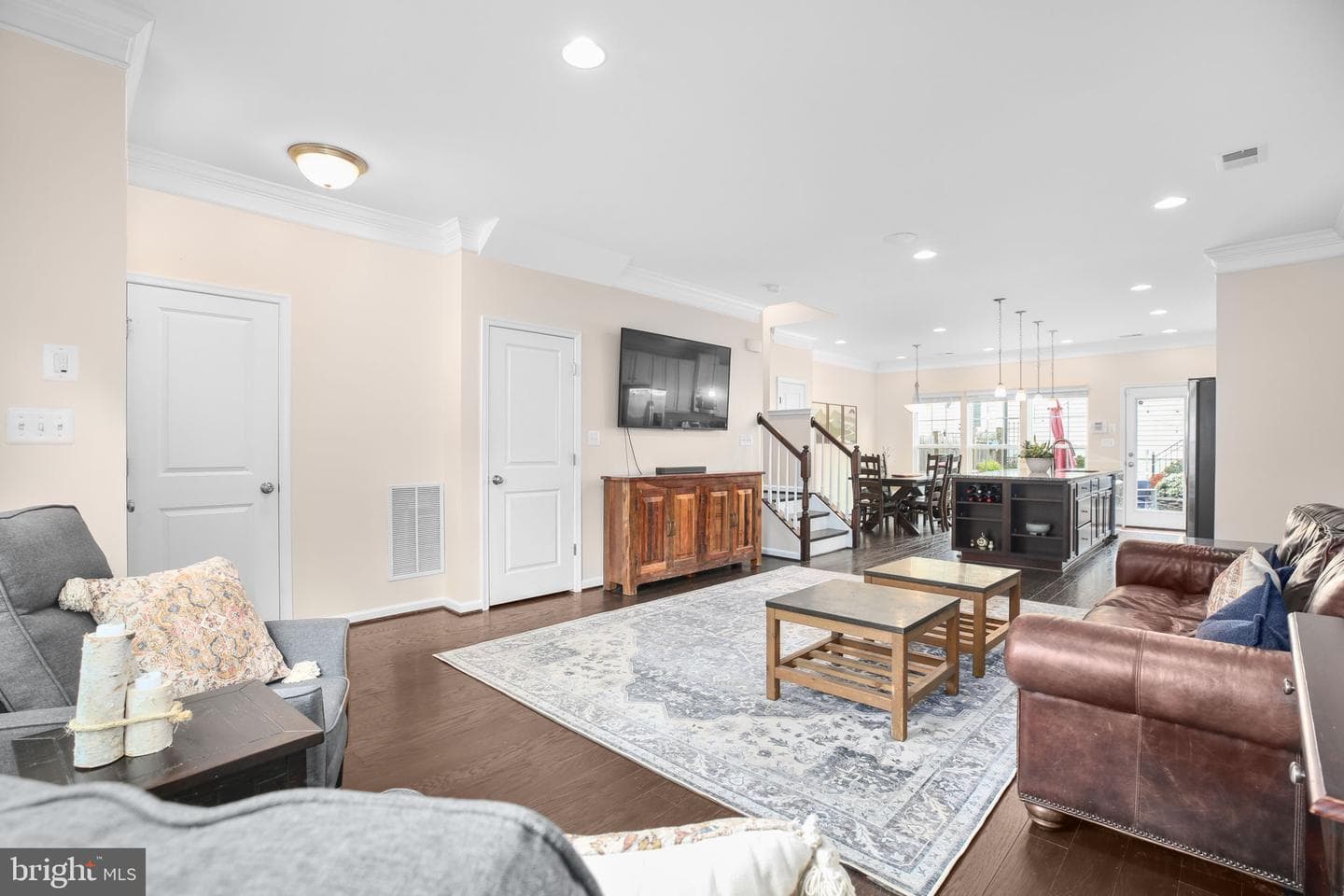109 Almond Drive photo 5