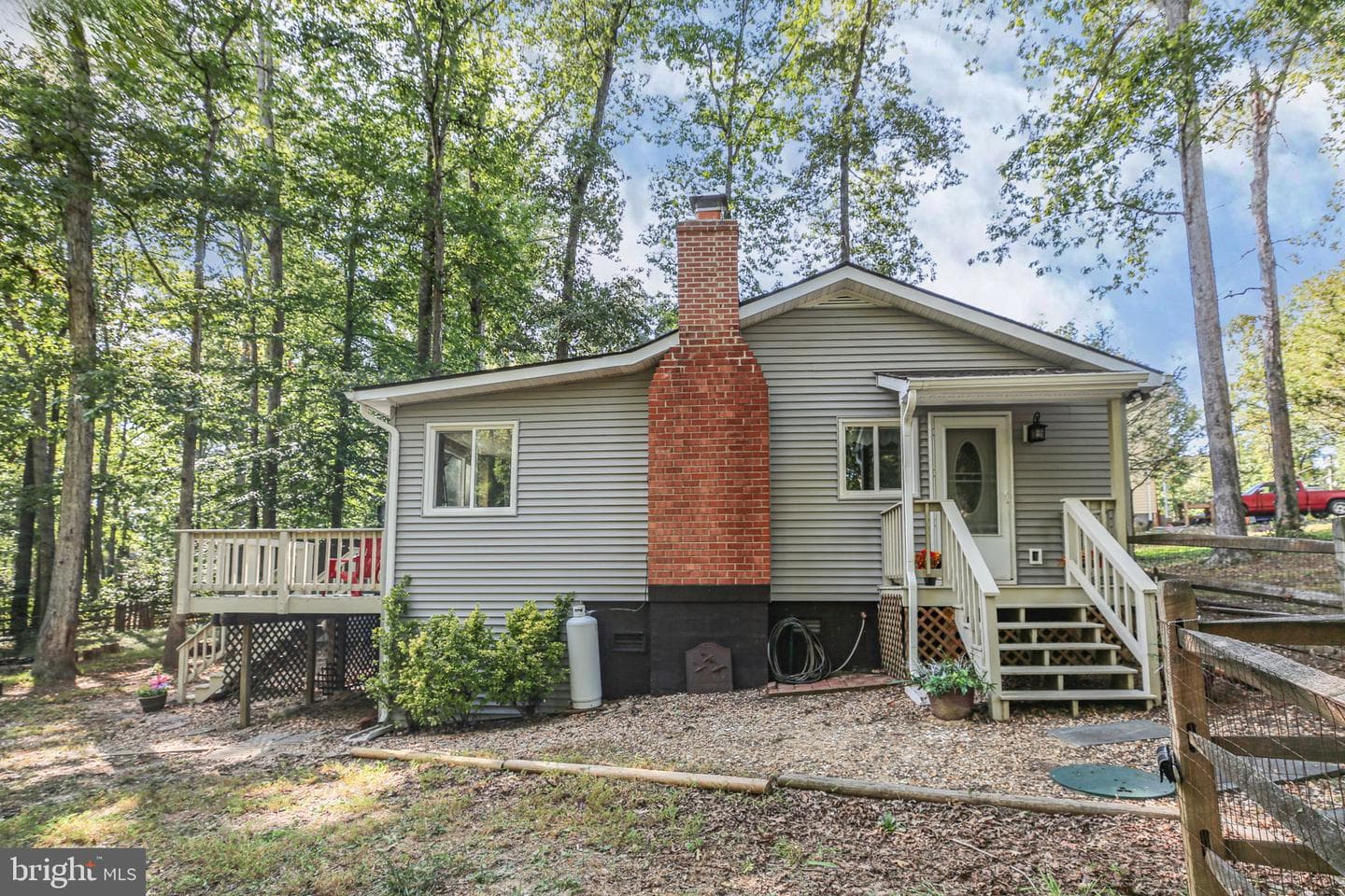 139 Woodland Drive photo 5