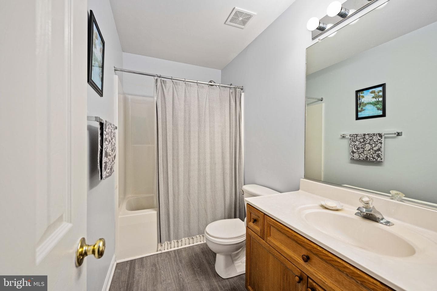 28 Raleigh Lane photo 17