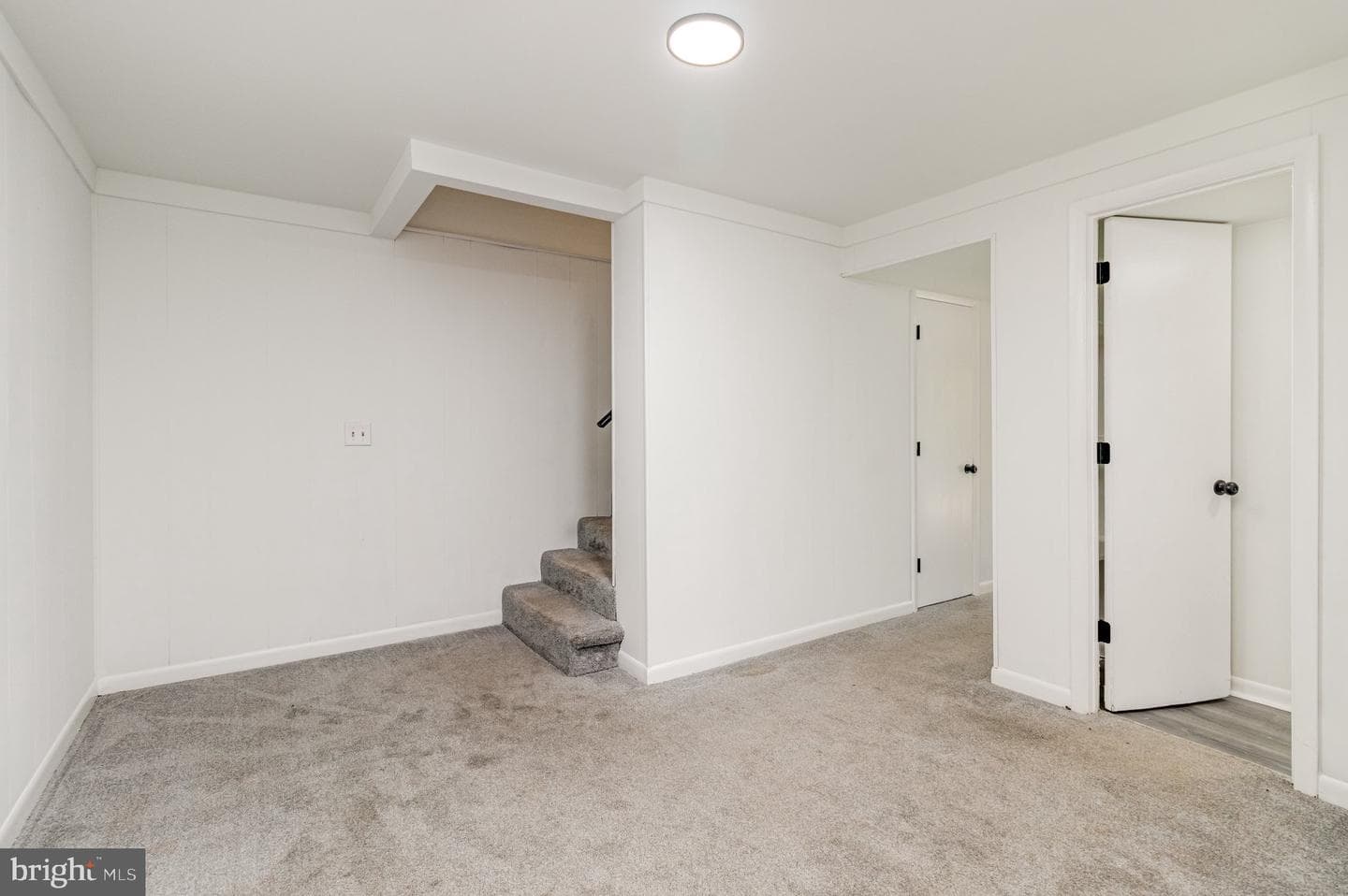 225 Overlook Court photo 17