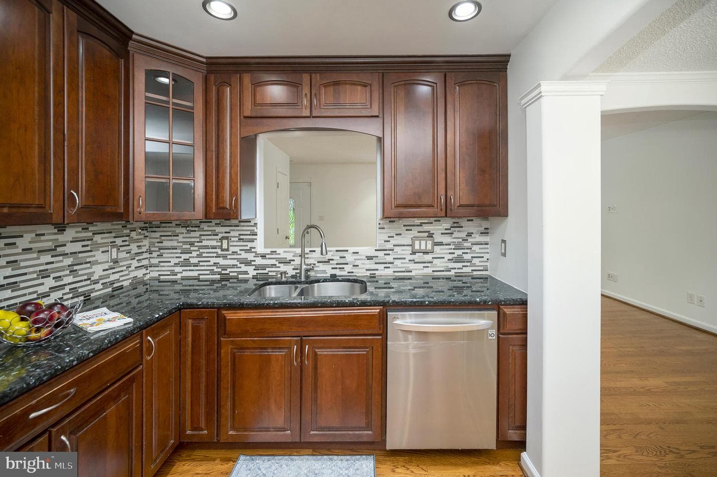 25 Turner Drive photo 12