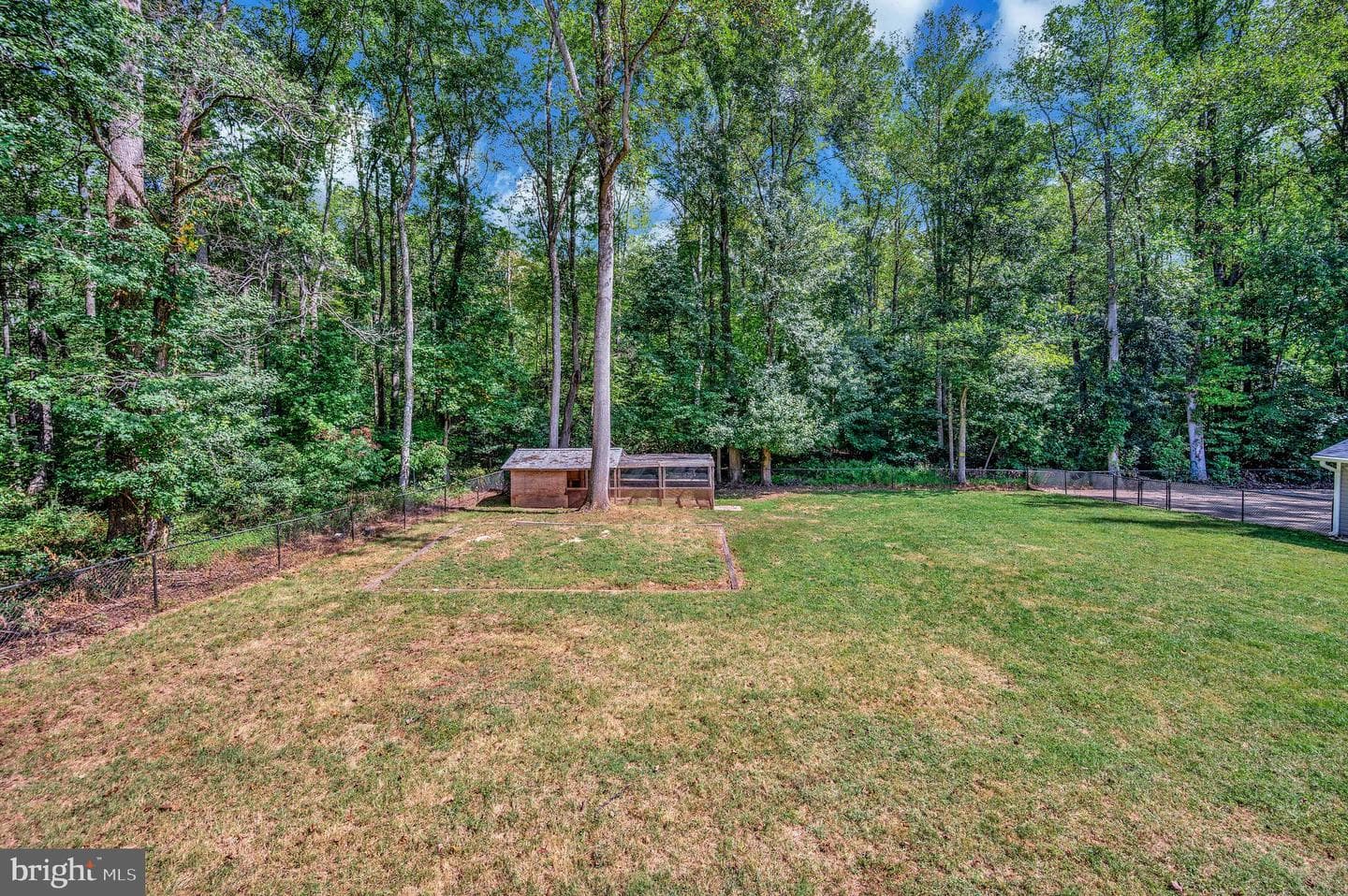 25 Turner Drive photo 39