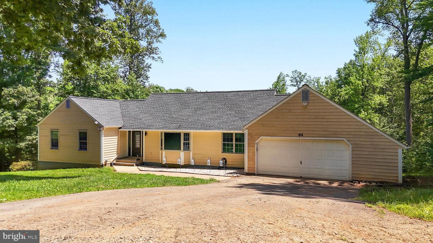 64 Panners Lane photo 26