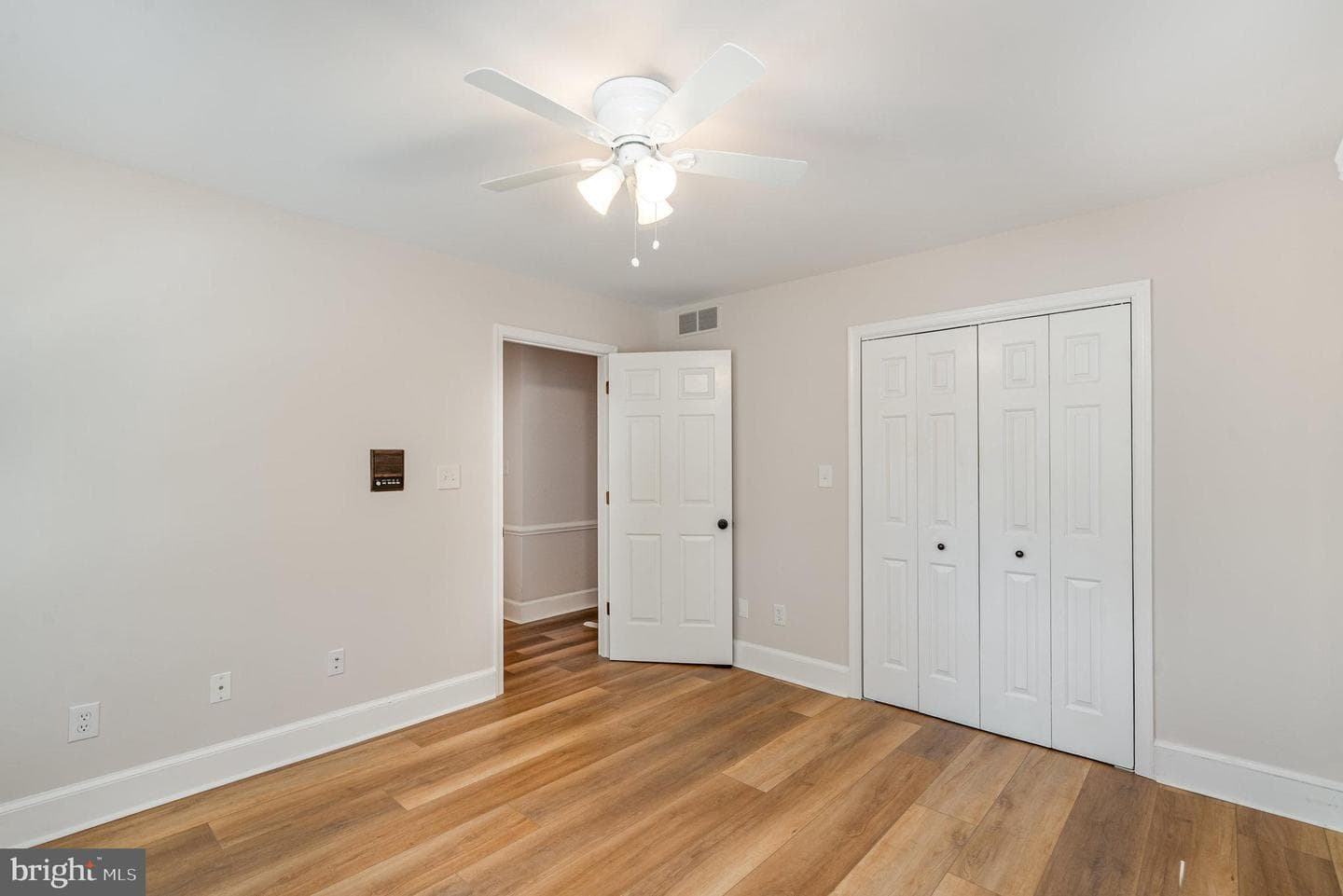 2 Hunters Court photo 26