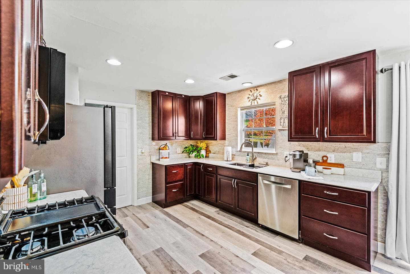 9 Bannon Lane photo 13