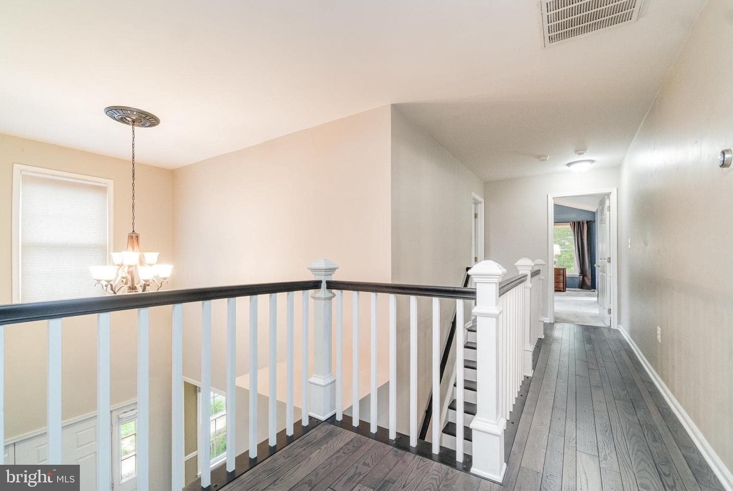 11 Thames Court photo 21