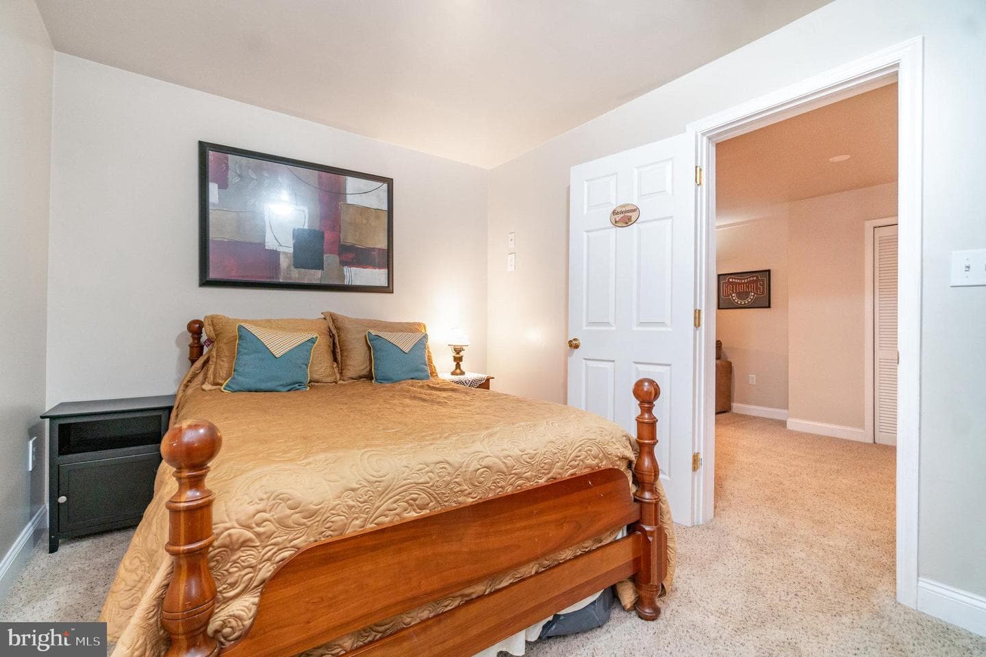 11 Thames Court photo 39