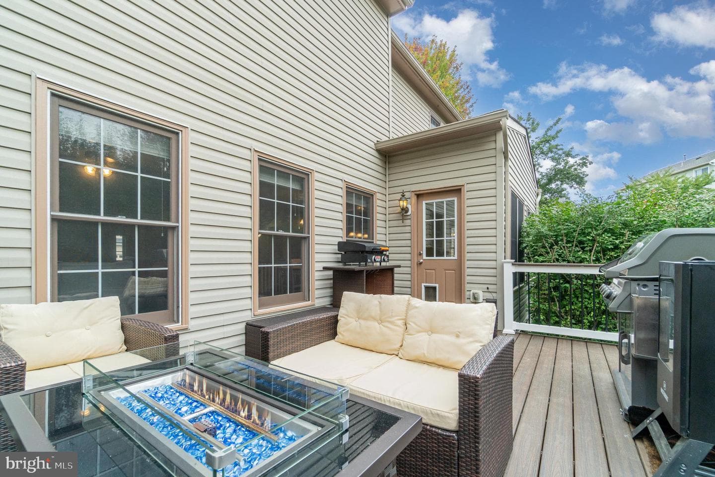 11 Thames Court photo 44