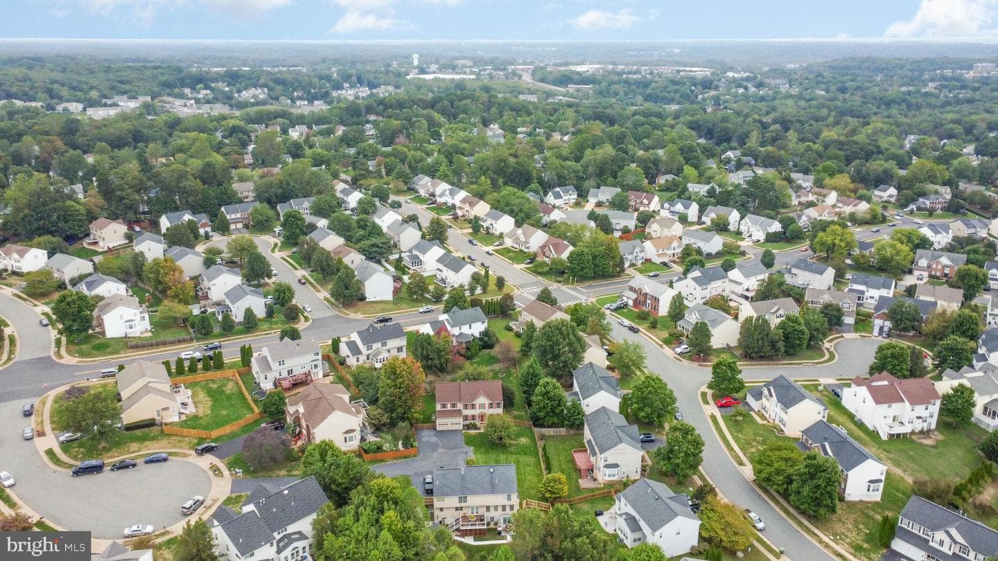 11 Thames Court photo 54