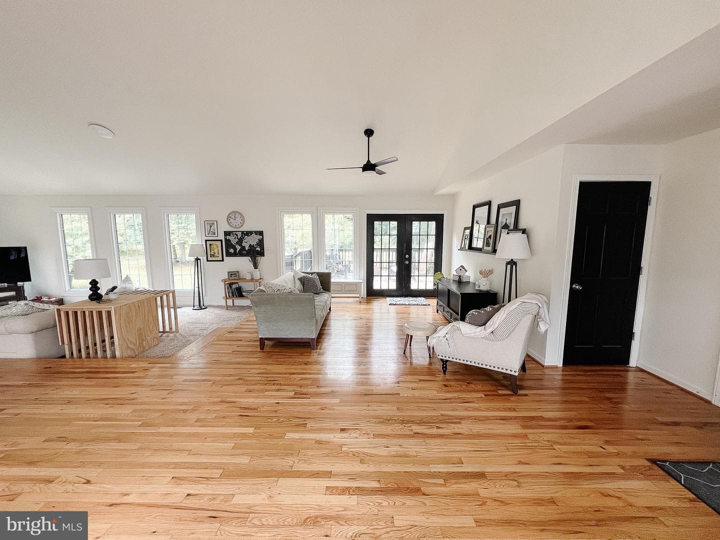 45 Hulvey Drive photo 10