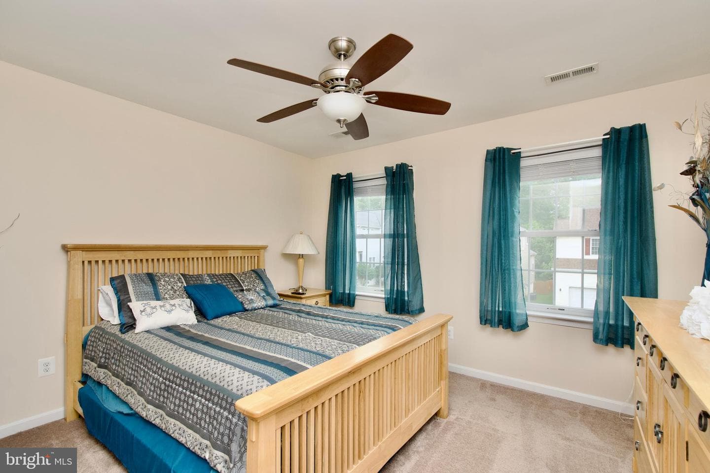 121 Olympic Drive photo 21