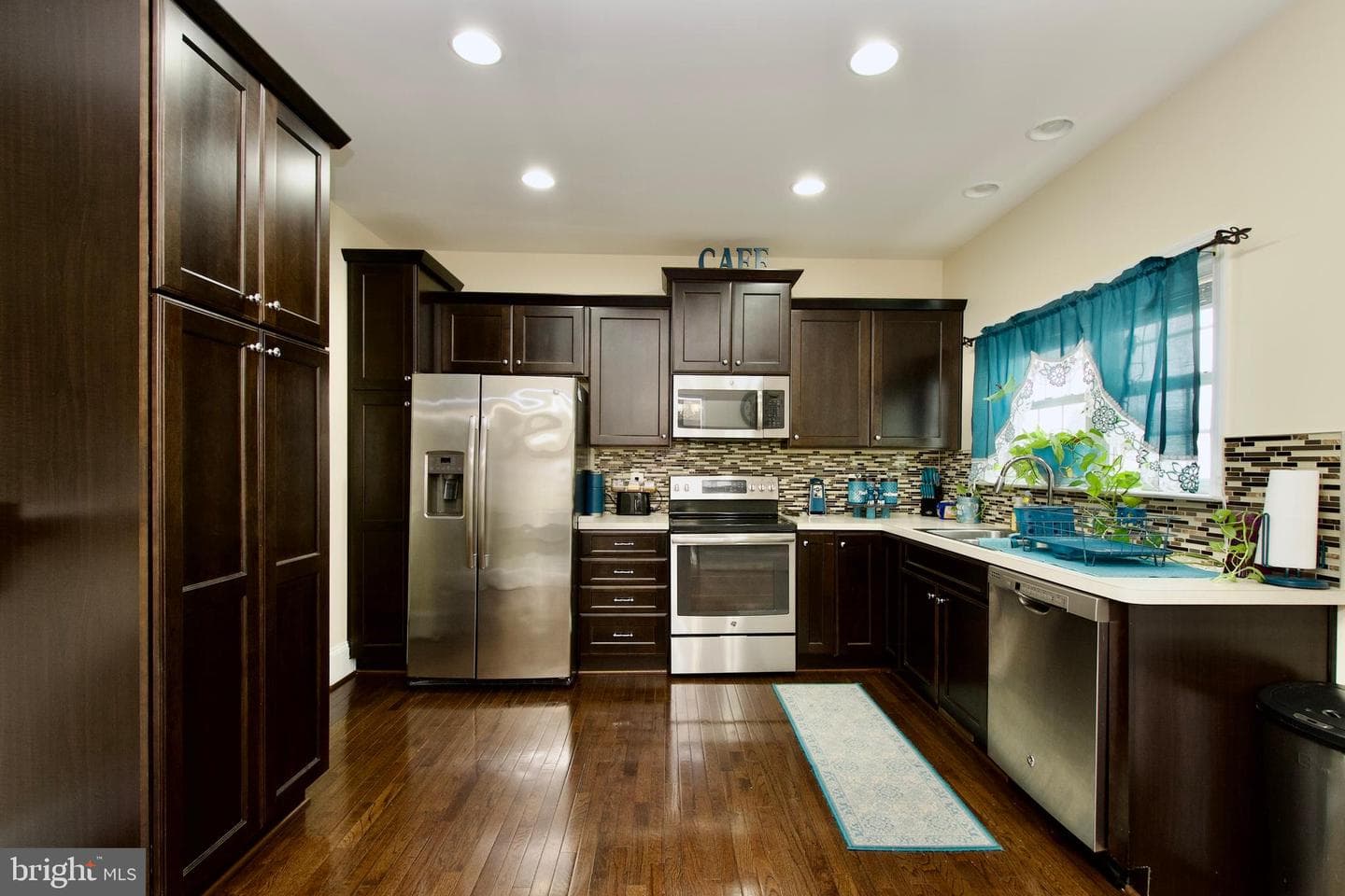 121 Olympic Drive photo 9