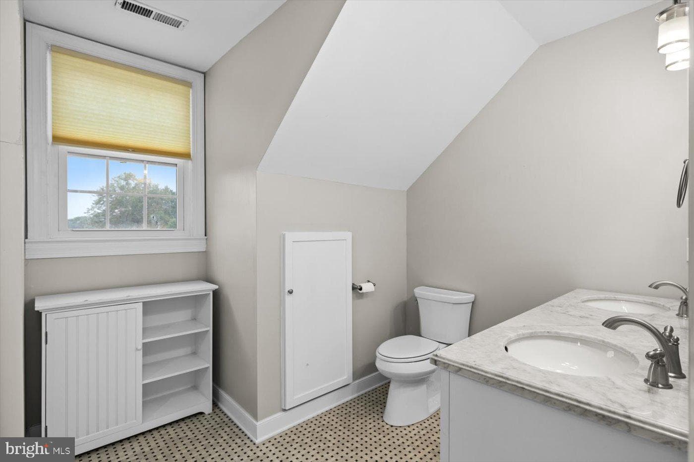101 Cleremont Drive photo 37