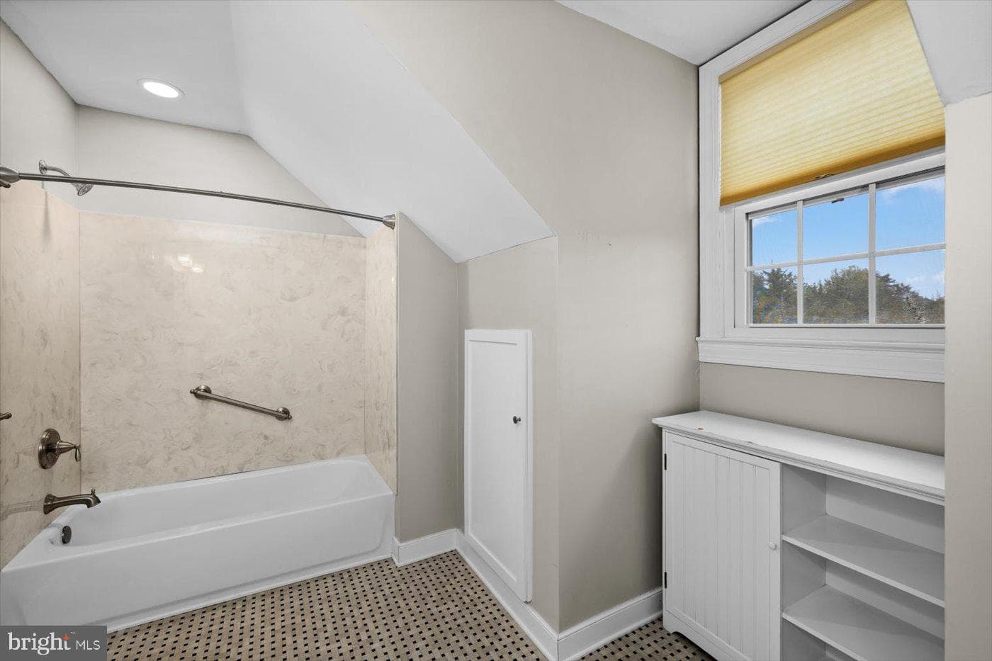 101 Cleremont Drive photo 38