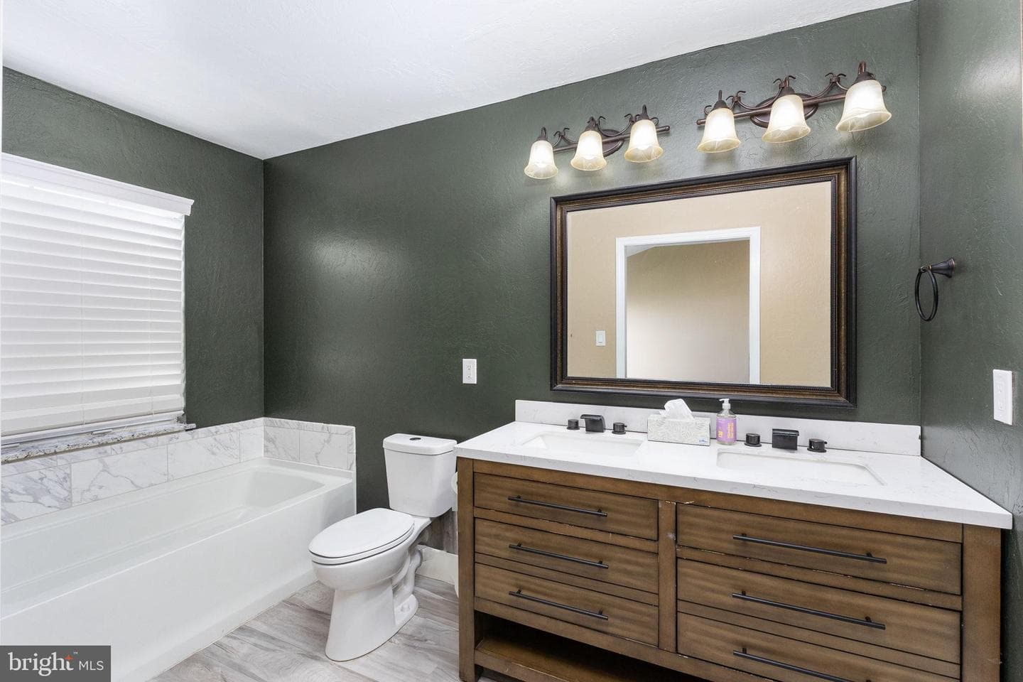 209 Backridge Court photo 25