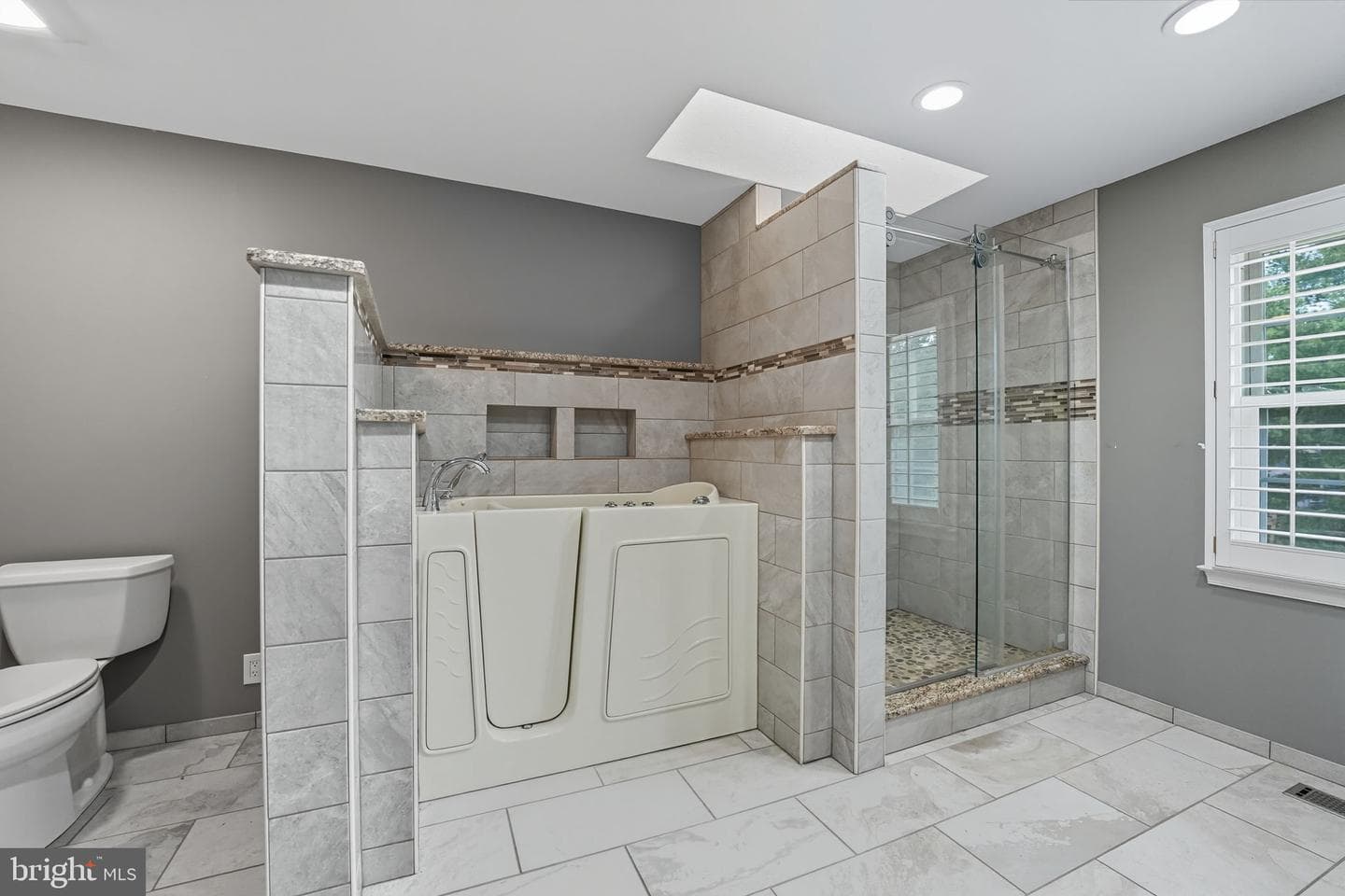 365 Eustace Road photo 19