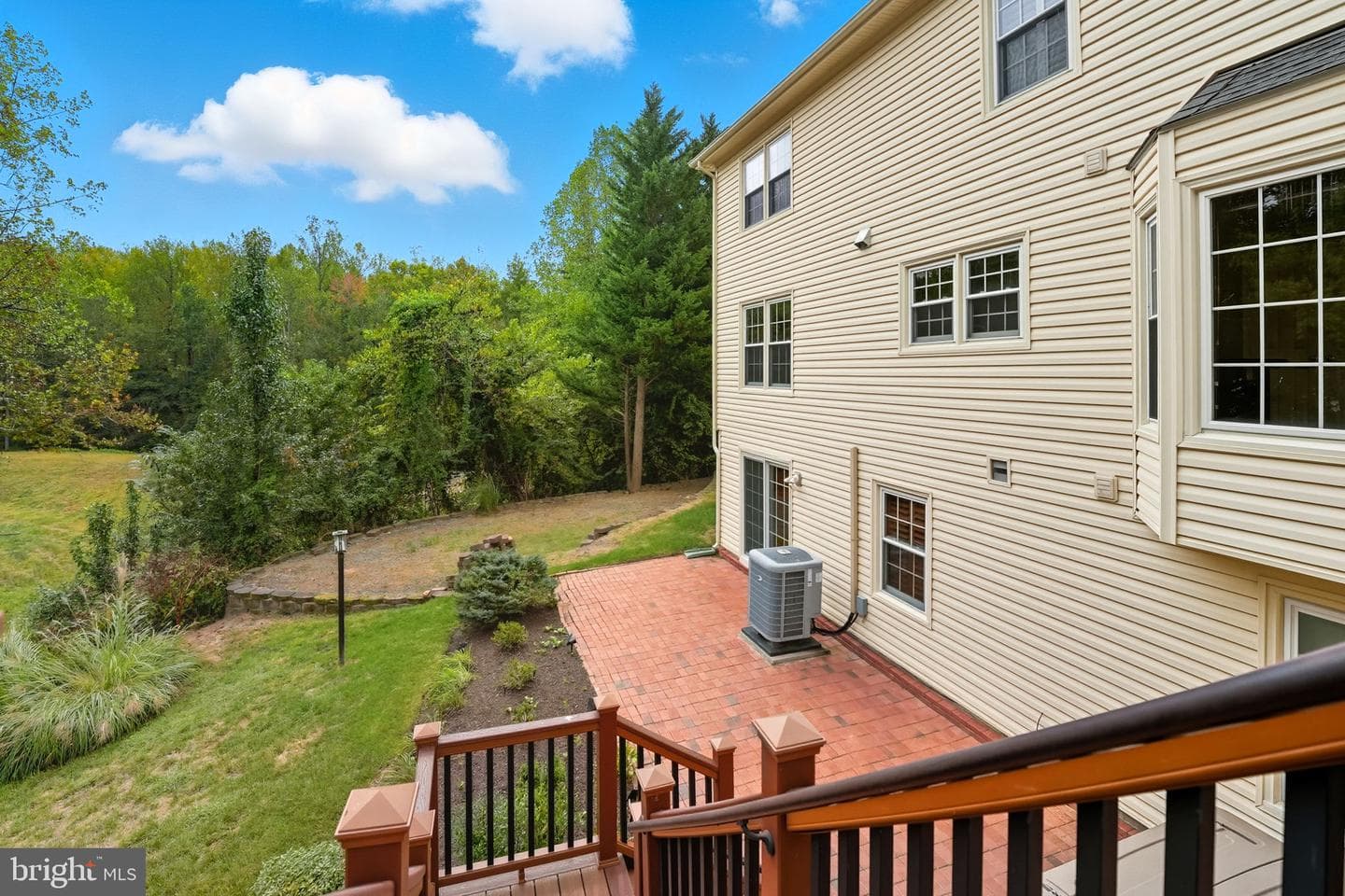 365 Eustace Road photo 32